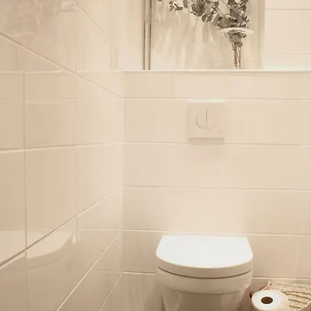 Apartment Modern Nordic In City Center